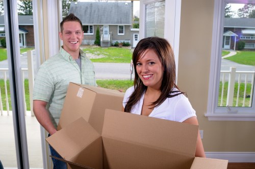 Commercial packing supplies and boxes for relocations in Twickenham