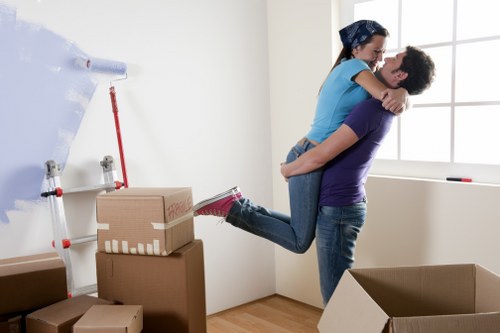 Strong cardboard boxes for home and office moves in Twickenham